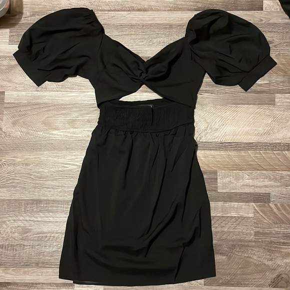 NWOT Pretty little thing dress - Picture 1 of 1